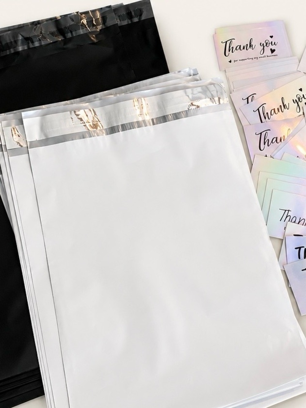🌸 75 Piece Shipping Bundle.  50 Poly Mailers / 25 Thank you card